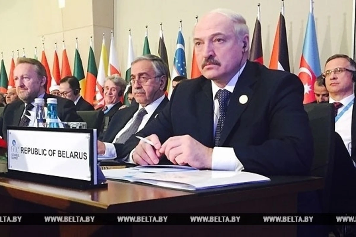 Лукашенко не представляет мир без мусульман