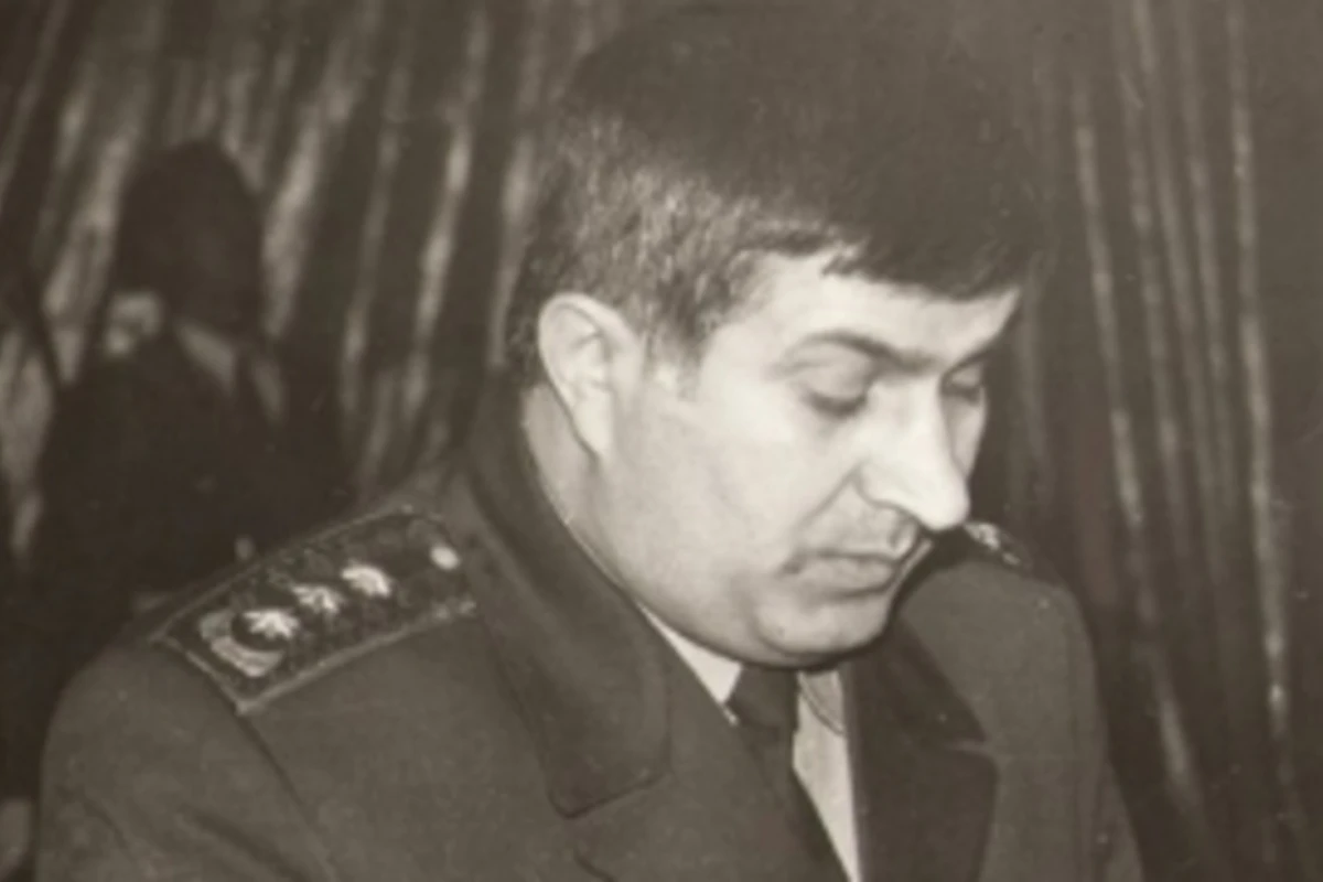 Экс-замминистра обороны Азербайджана приговорили к 8 годам тюрьмы