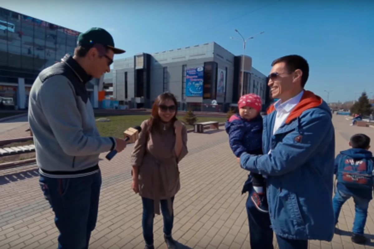 Казахстанцам предлагали бесплатно слетать в Баку (видео)