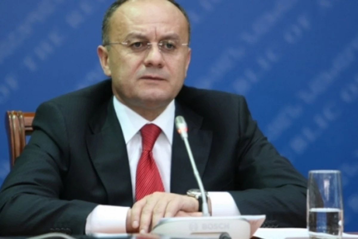 Министра обороны Армении вызвали на ковер