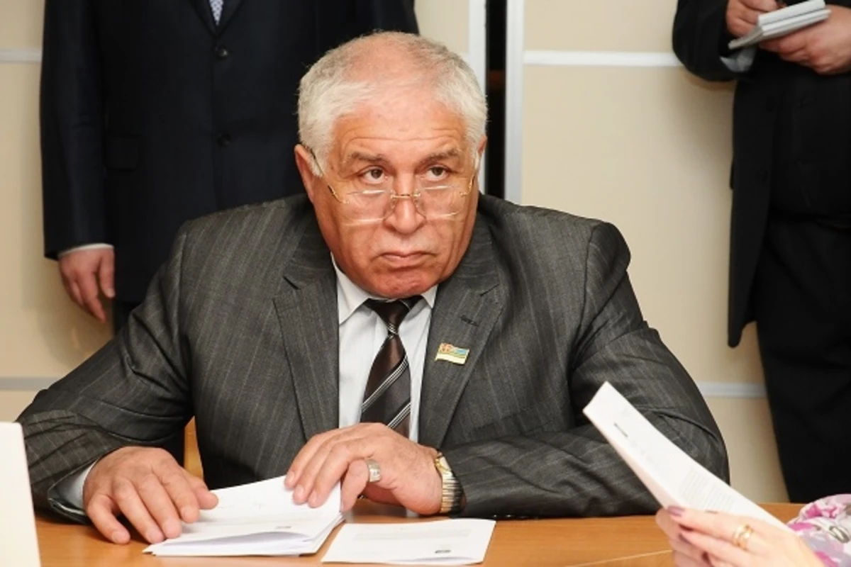Azərbaycanlı biznesmen girov müqabilində həbsdən buraxıldı Azərbaycanlı biznesmen girov müqabilində həbsdən buraxıldı