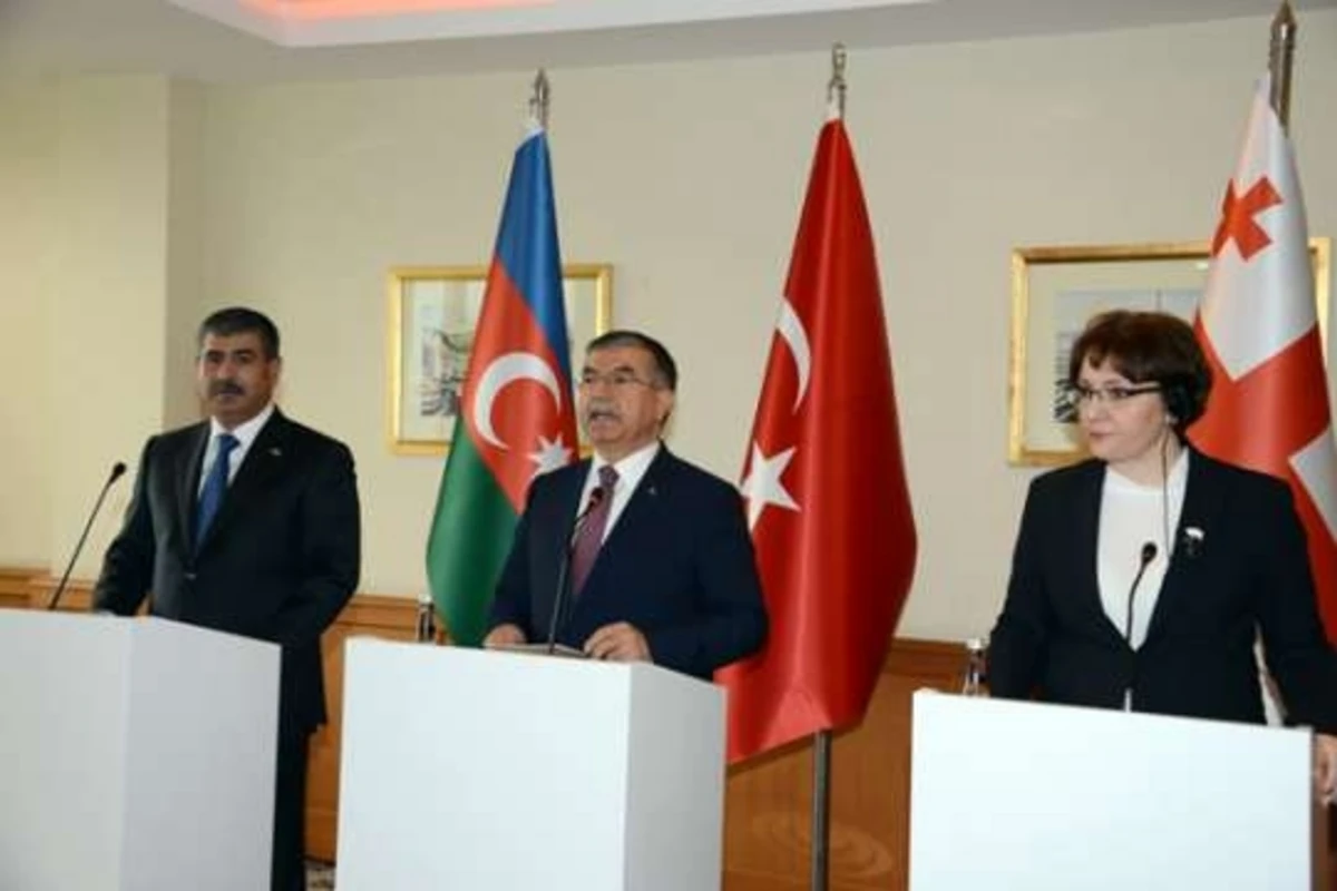 Azərbaycan, Gürcüstan və Türkiyə müdafiə nazirləri Qəbələdə görüşəcək Azərbaycan, Gürcüstan və Türkiyə müdafiə nazirləri Qəbələdə görüşəcək