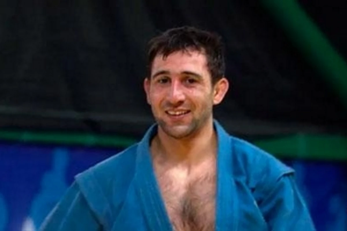 Азербайджанcкий самбист стал чемпионом Европы, победив армянина (фото)