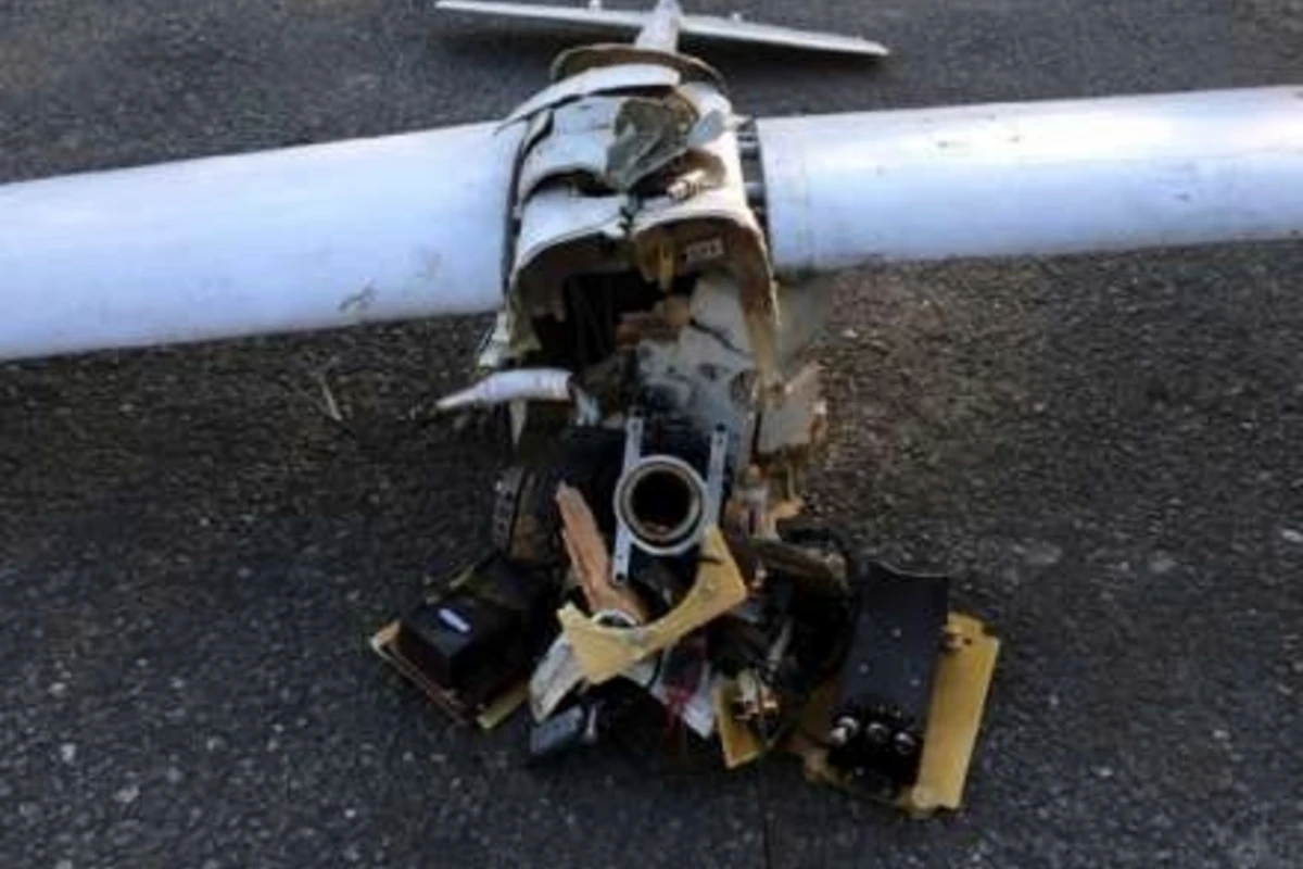 Ermənilər təşvişə düşüb öz pilotsuz uçan aparatlarını vurdular Ermənilər təşvişə düşüb öz pilotsuz uçan aparatlarını vurdular