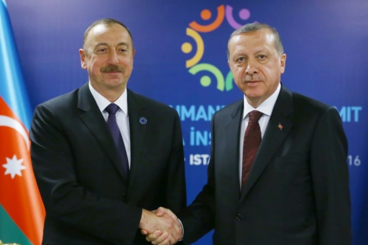 İlham Əliyev Ərdoğanla Qarabağdan danışdı (FOTO) İlham Əliyev Ərdoğanla Qarabağdan danışdı (FOTO)