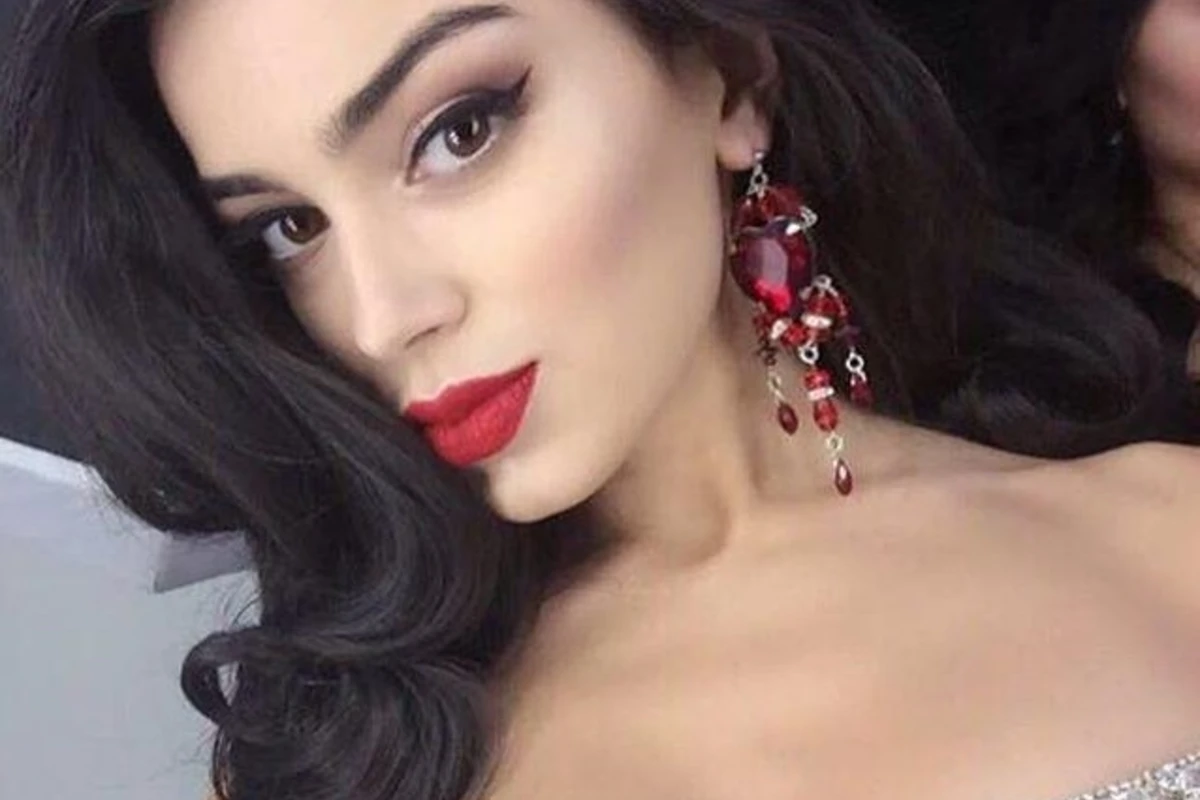 Для чего «Мисс Украина 2015» Фарида Ибрагимова прилетела в Баку (фото)