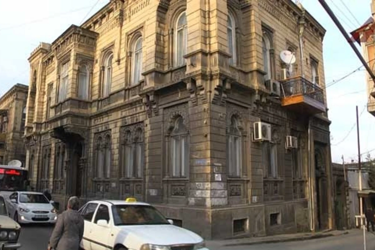 Nazir Sovetskidəki tarixi abidələrin sökülməsini belə əsaslandırdı Nazir Sovetskidəki tarixi abidələrin sökülməsini belə əsaslandırdı