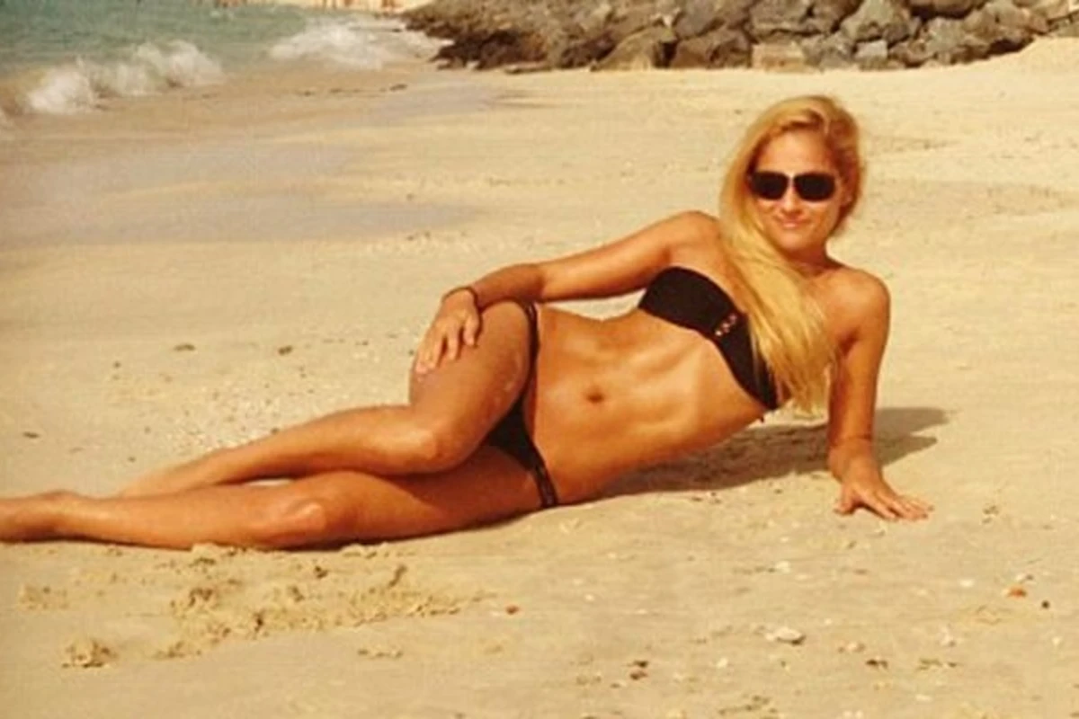 Milyonçu sevgilisini öldürən modelə 15 il həbs cəzası verildi (FOTO, VİDEO)