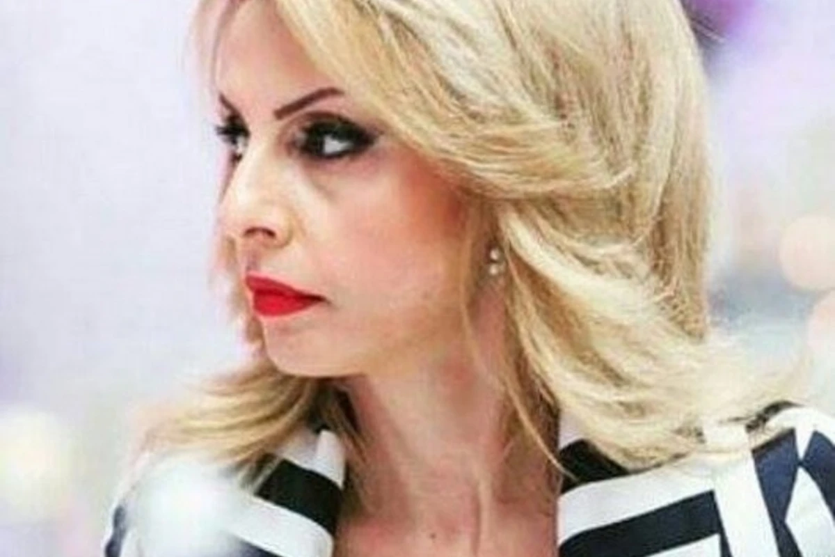 Известную азербайджанскую телеведущую спустя 10 лет повысили в должности