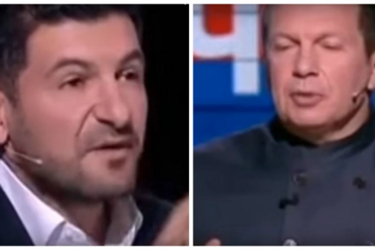 Rusiya telekanalında qızğın mübahisə, Fuad Abbasov erməniləri əsəbiləşdirdi (VİDEO) Rusiya telekanalında qızğın mübahisə, Fuad Abbasov erməniləri əsəbiləşdirdi (VİDEO)