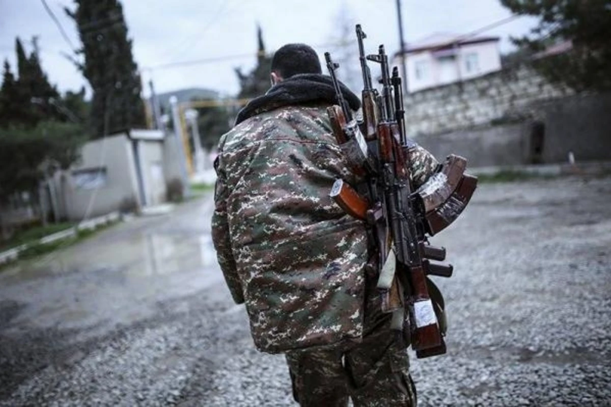 Erməni ordusunda problem: Tələbələr hərbi xidmətə çağırılır