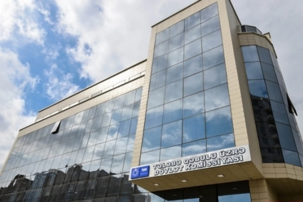 Проводится экзамен по «Азербайджанскому языку» для абитуриентов русского сектора