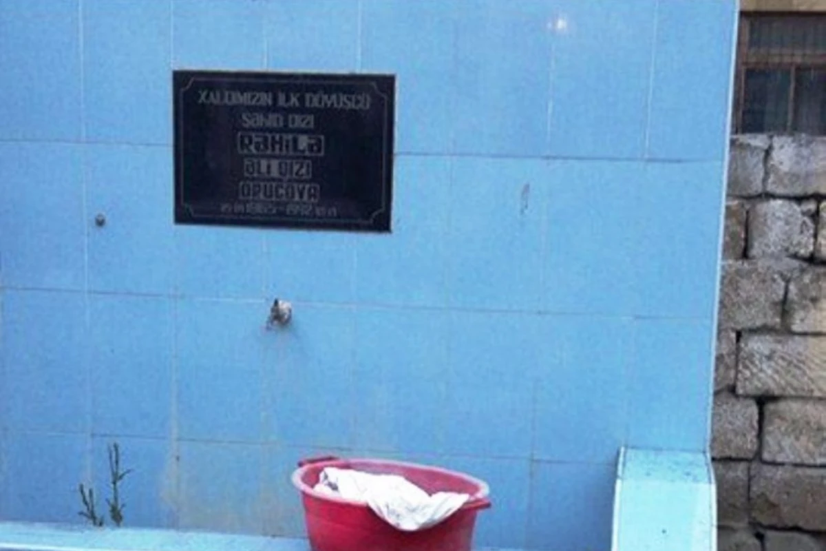 Bakıda xanım şəhidimizin ruhuna hörmətsizlik  (FOTO)
