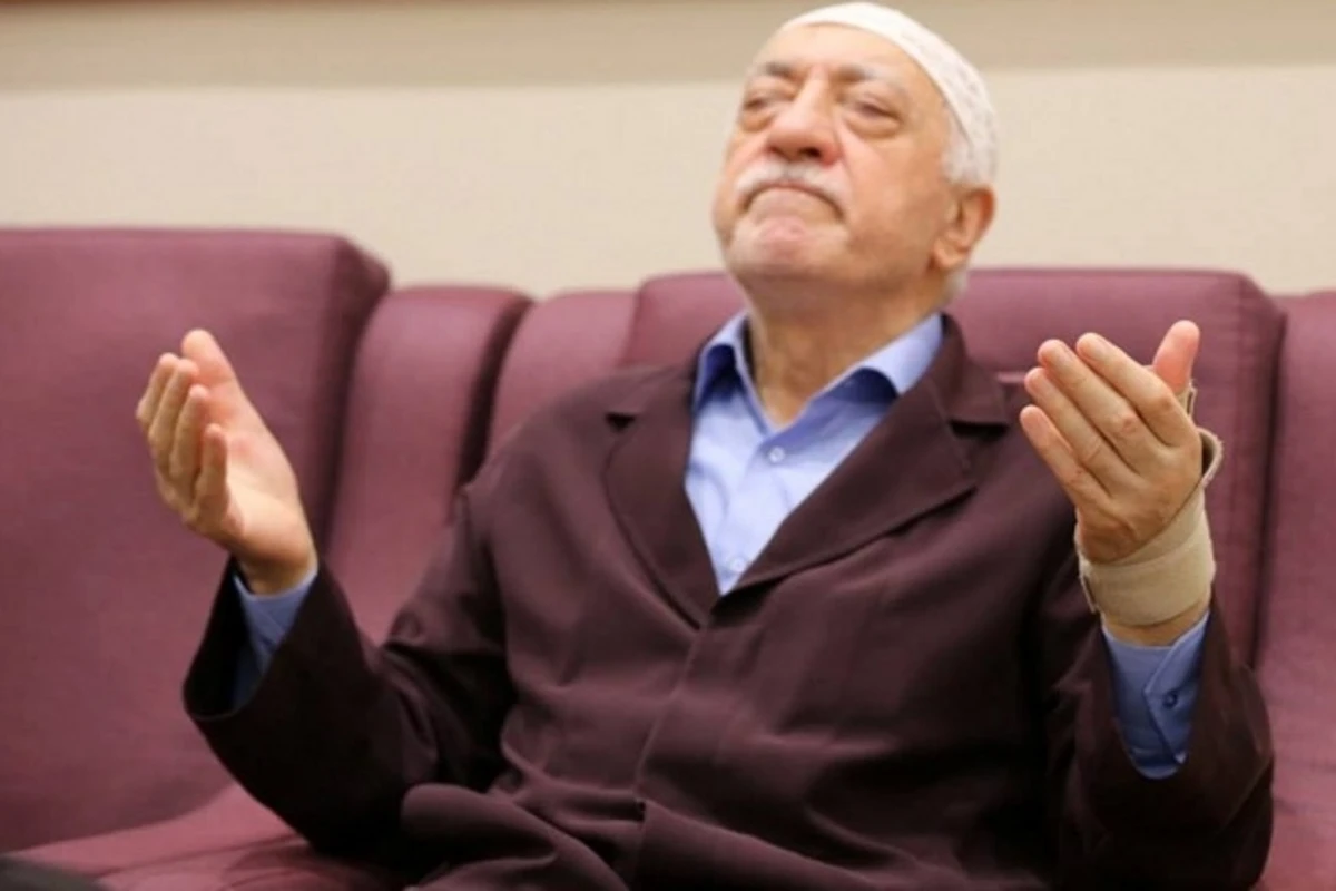 Ərdoğan Fəthullah Gülənin dalınca ABŞ-a iki nazir göndərdi Ərdoğan Fəthullah Gülənin dalınca ABŞ-a iki nazir göndərdi