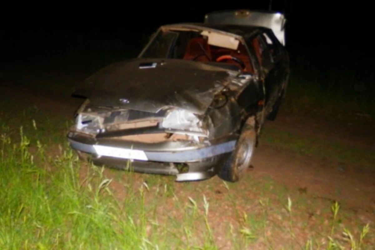 В Баку полицейский спровоцировал цепную аварию: есть пострадавшие