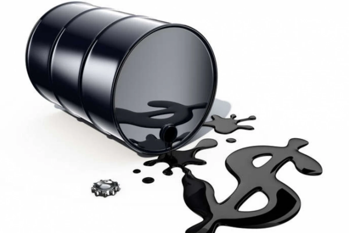 Азербайджанская нефть упала в цене