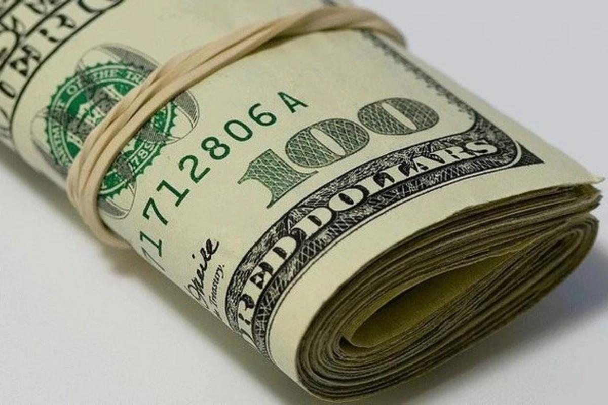 Курс валюты на завтра: Доллар подорожал