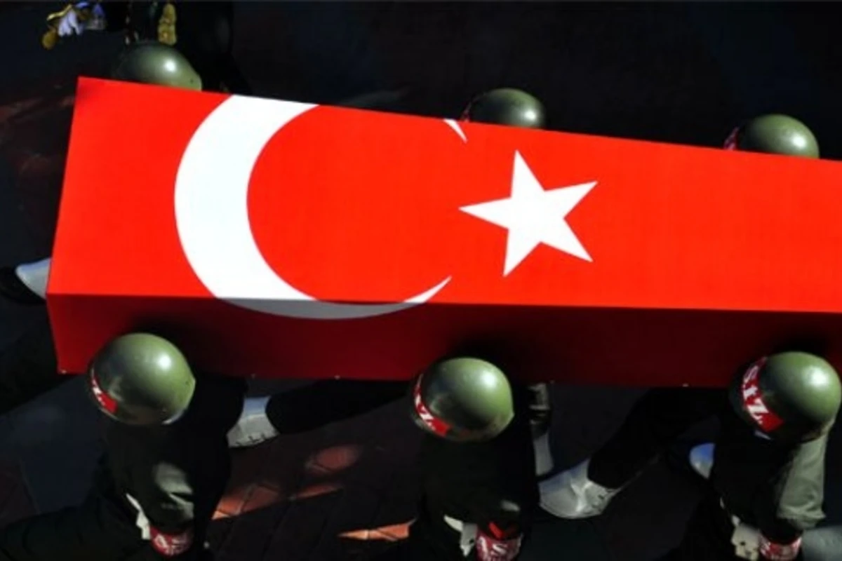 Türkiyədə növbəti terror: 5 şəhid, 8 yaralı Türkiyədə növbəti terror: 5 şəhid, 8 yaralı