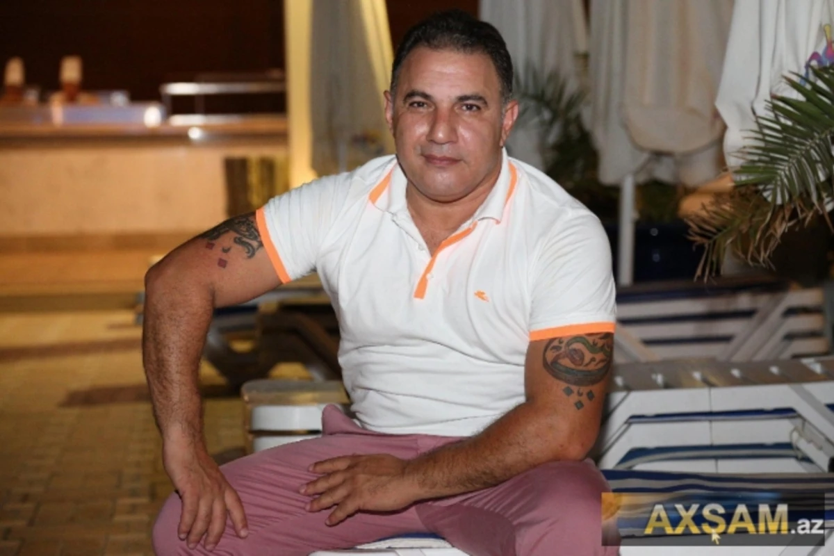Ədalət Şükürovun tatuları (FOTO) Ədalət Şükürovun tatuları (FOTO)