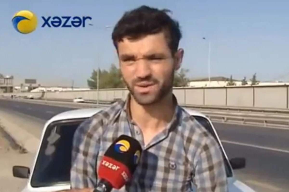 В Баку безрукий водитель разгоняется до 170 км/ч (видео)