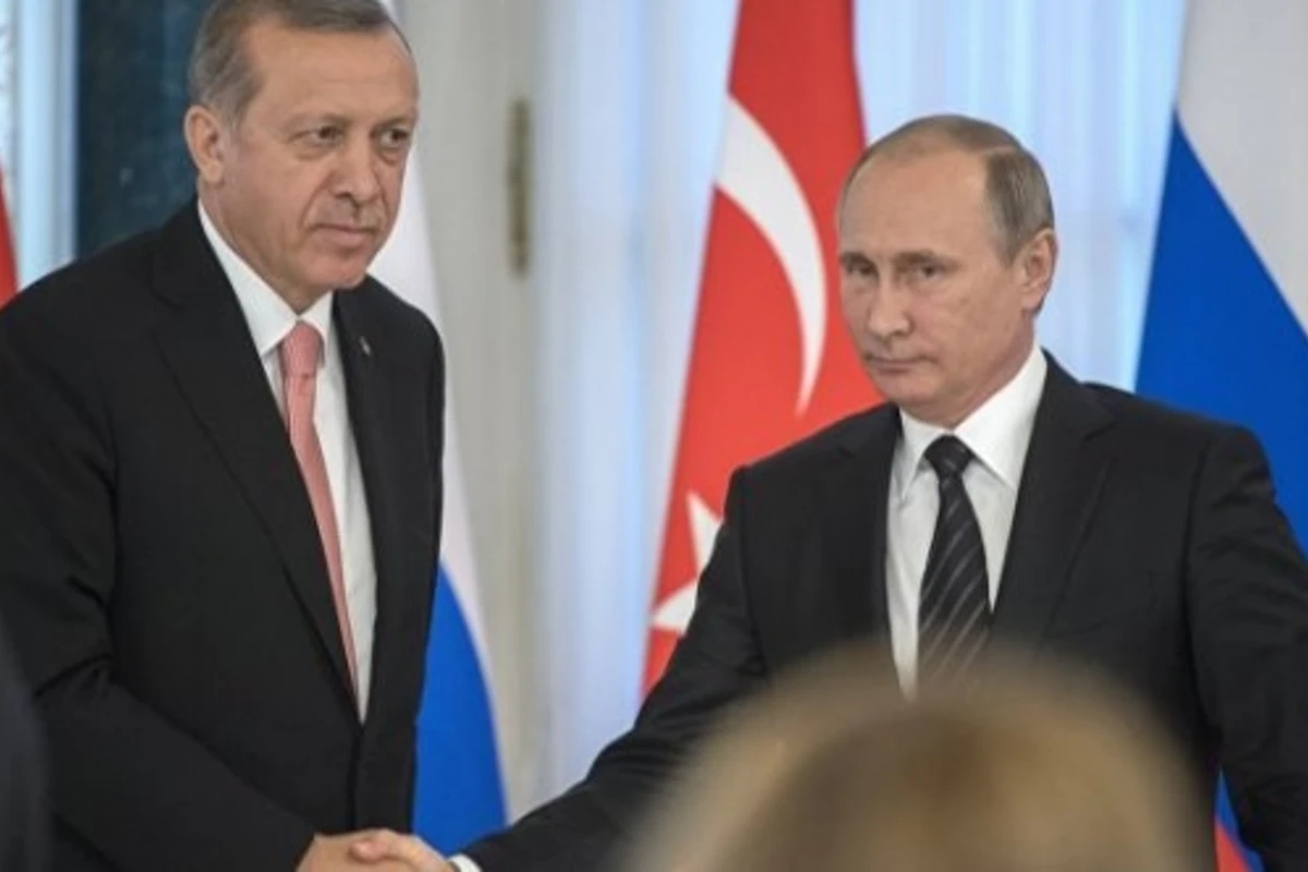 На встрече с Эрдоганом Путин пошутил про главу турецкой спецслужбы  (видео)