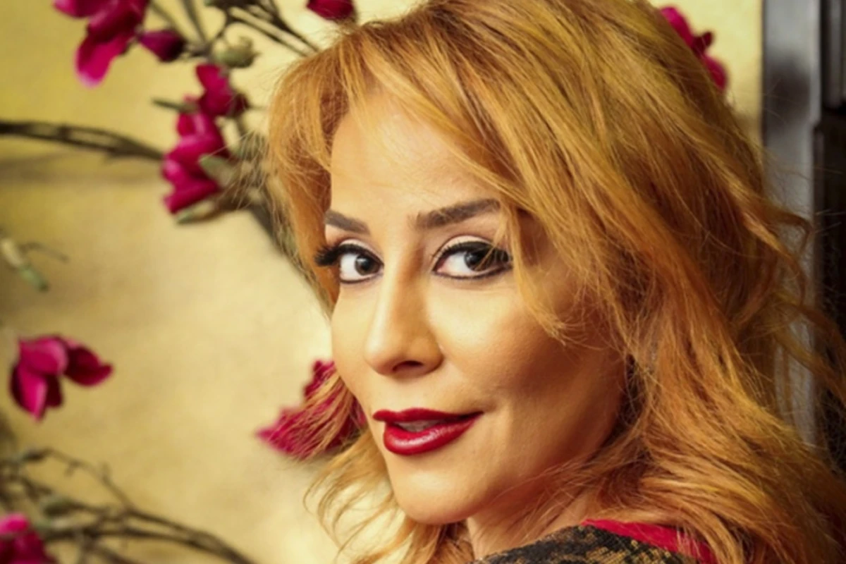 İradə İbrahimovanın qızı birinci sinfə getdi (FOTO) İradə İbrahimovanın qızı birinci sinfə getdi (FOTO)