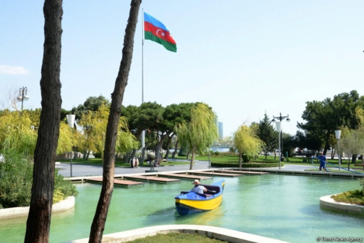 Bakı Bulvarı haqqında bilmədiyiniz faktlar (FOTO) Bakı Bulvarı haqqında bilmədiyiniz faktlar (FOTO)