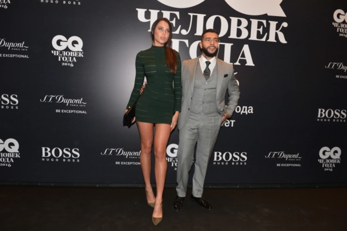 Тимати появился на красной дорожке премии GQ с Шишковой и Решетовой (фото)