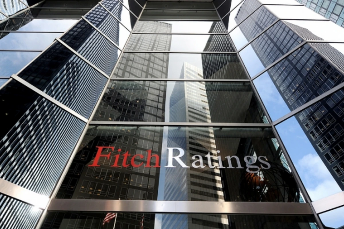 Fitch о валютном кризисе в Азербайджане