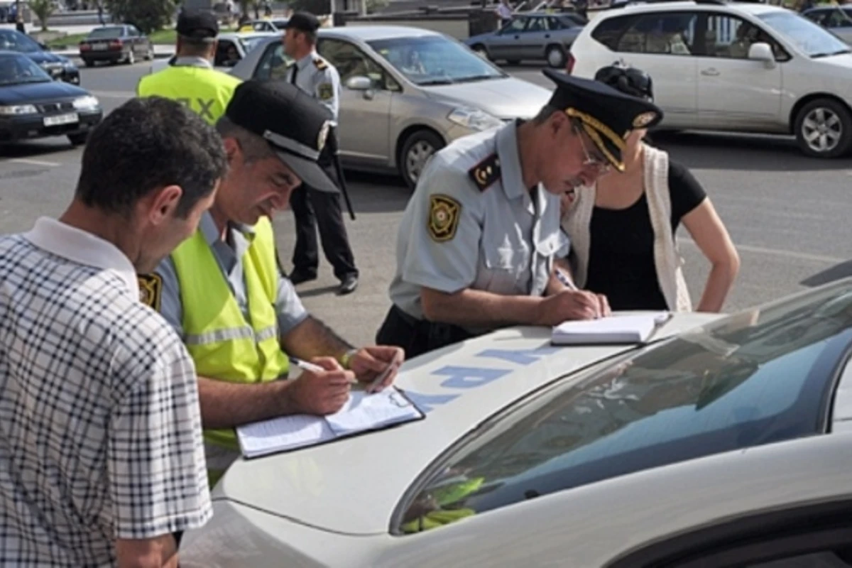 Yol polisi Bakı sakinlərinə müraciət etdi