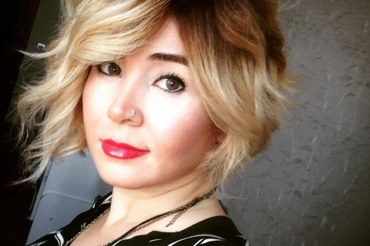 Певица Эльнара Халилова сменила имидж (фото)