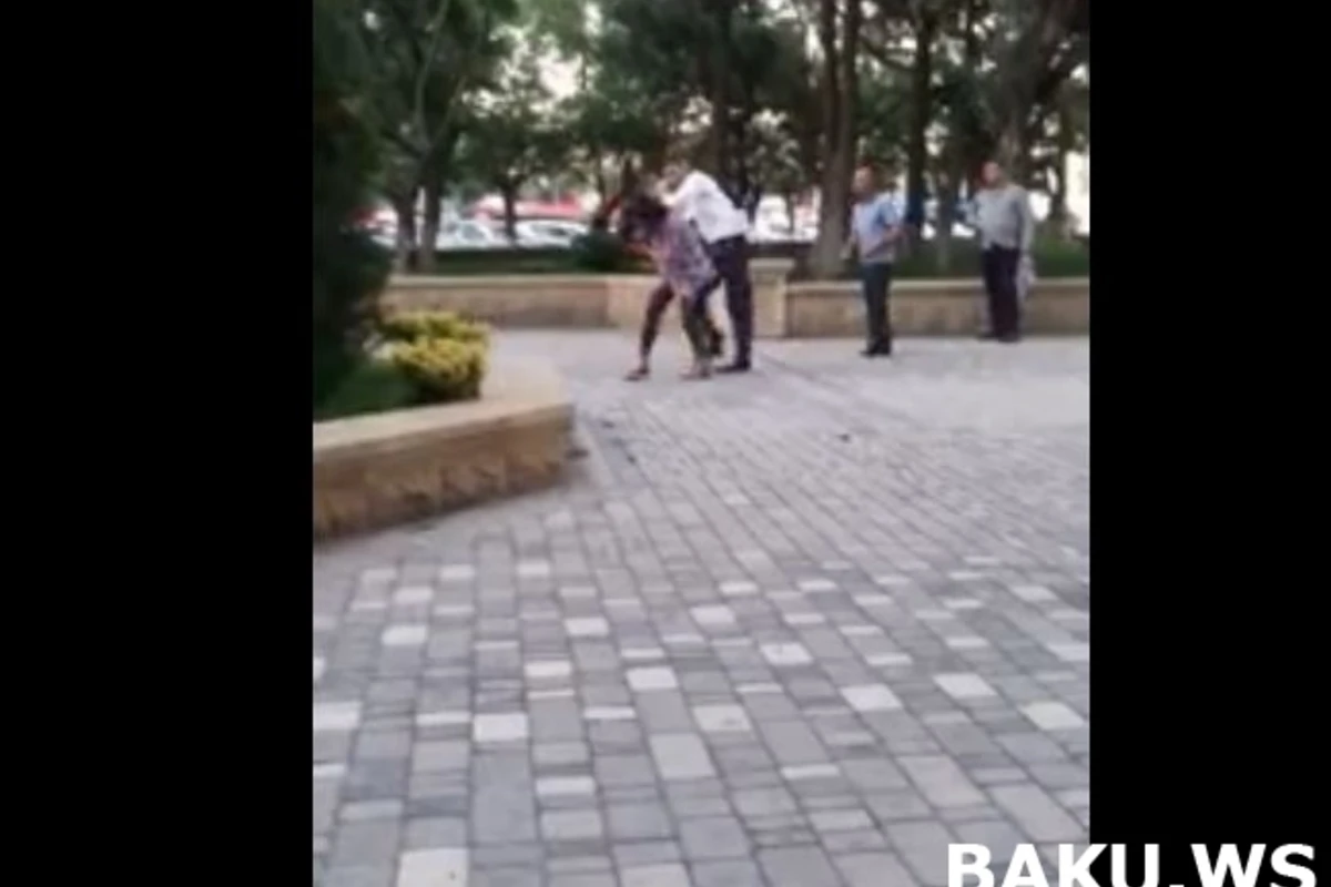 В Наримановском парке парень напал на девушку (видео)