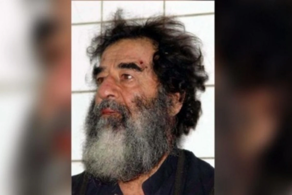 Səddamı satıb milyonlar qazanan liliput - FOTO Səddamı satıb milyonlar qazanan liliput - FOTO