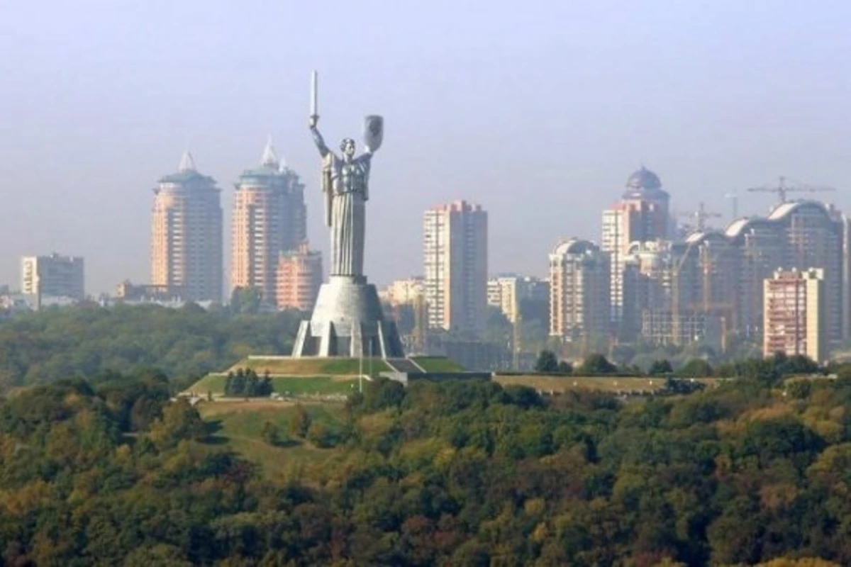 Граждане Азербайджана скупают  недвижимость в Киеве