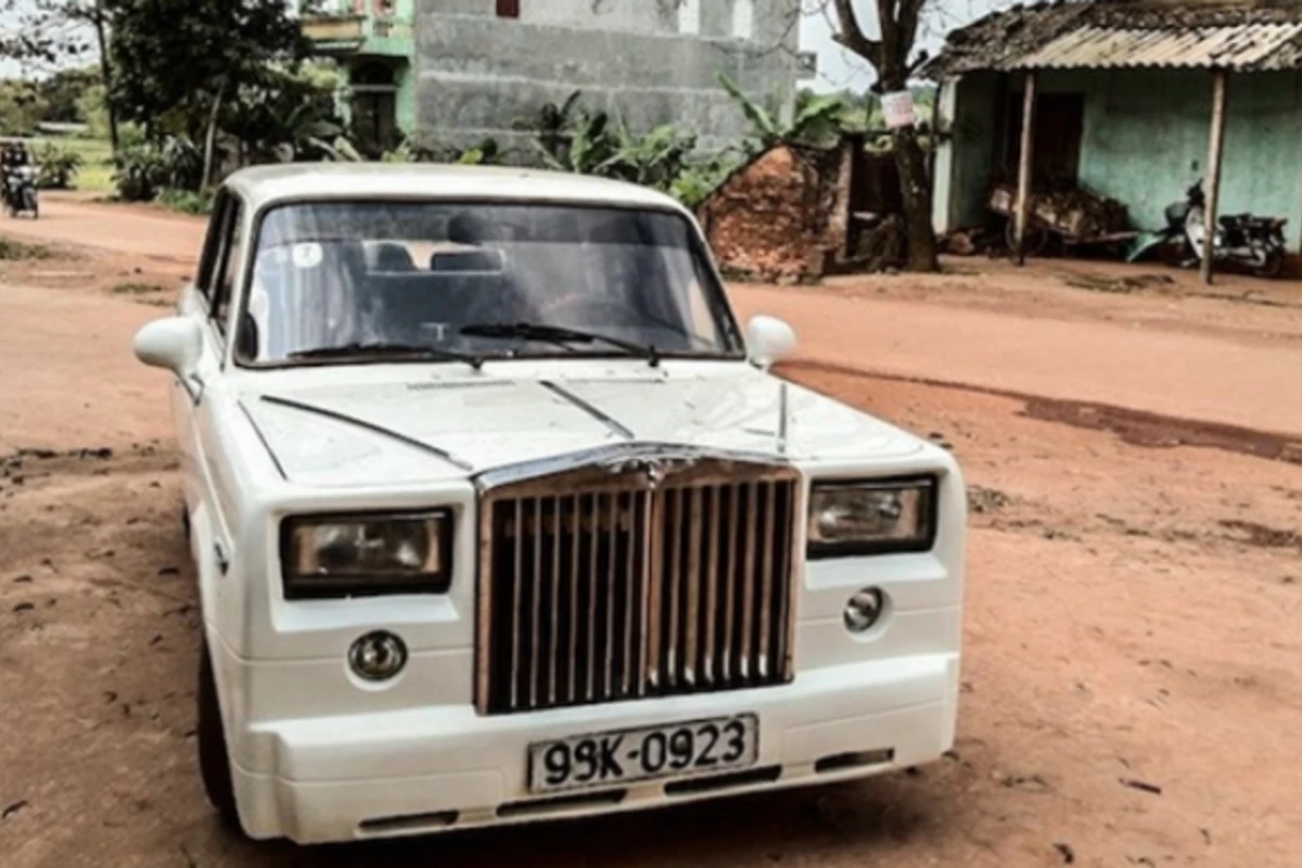 Автослесарь из ВАЗ сделал Rolls-Royce (фото)