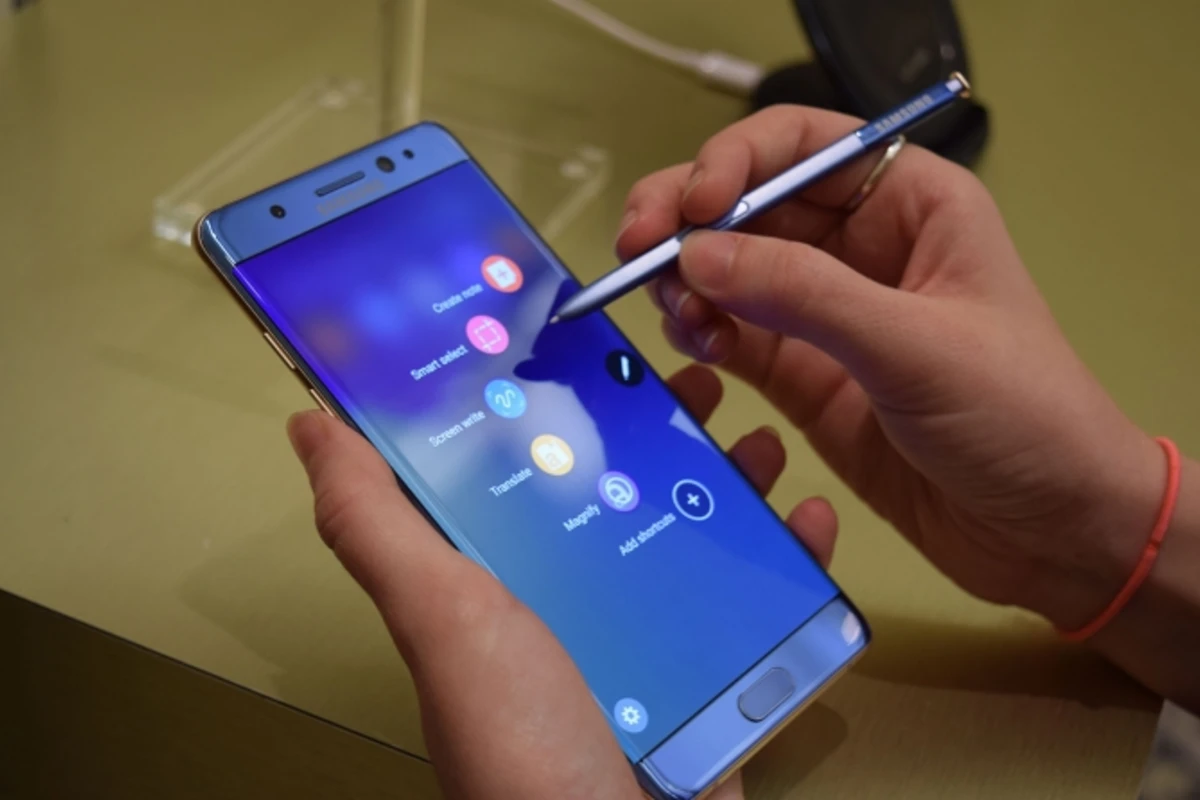 Samsung отказался от производства Galaxy Note 7 Samsung отказался от производства Galaxy Note 7