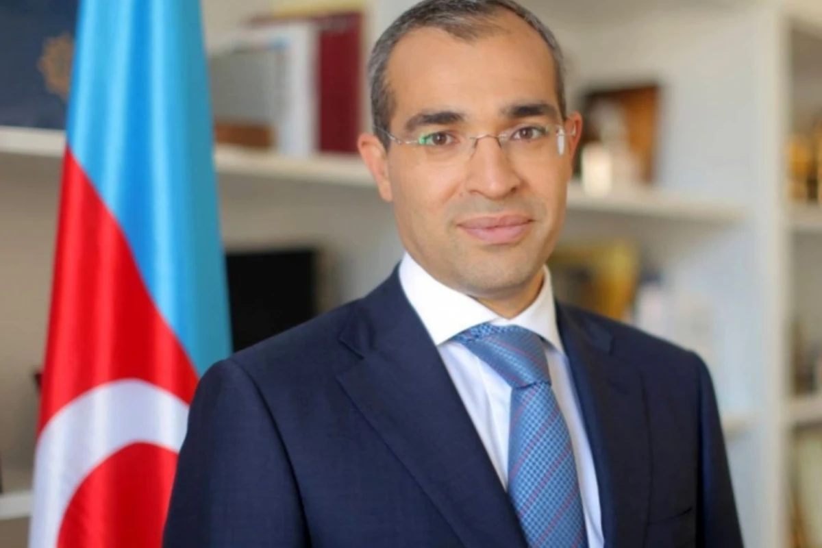 “Respublika” qəzetindən qalmaqallı səhv: nazir təkzib etdi