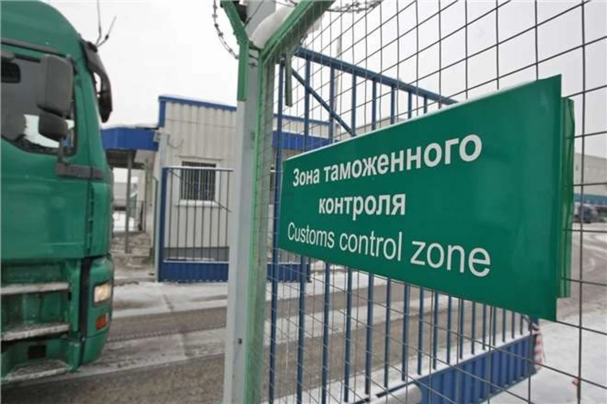 В Азербайджане упростили таможенное оформление
