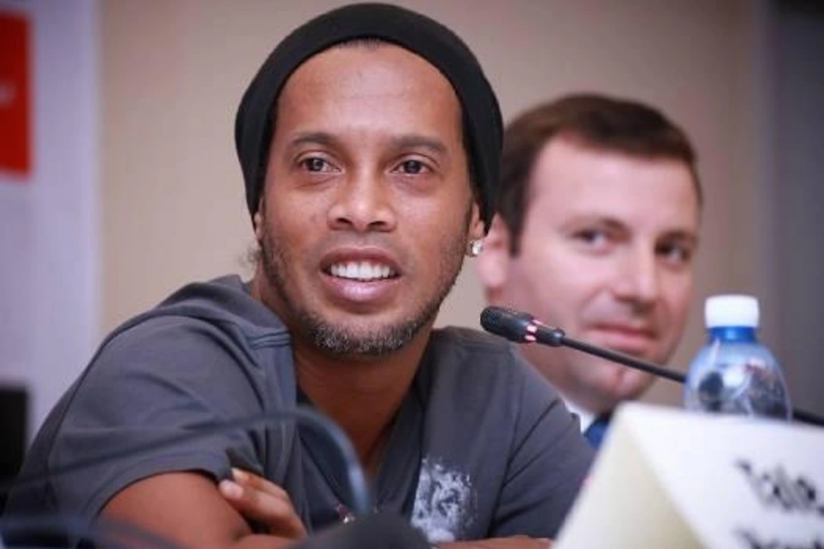 Ronaldinyoya Bakıda nə qədər pul ödənilib? (VIDEO)