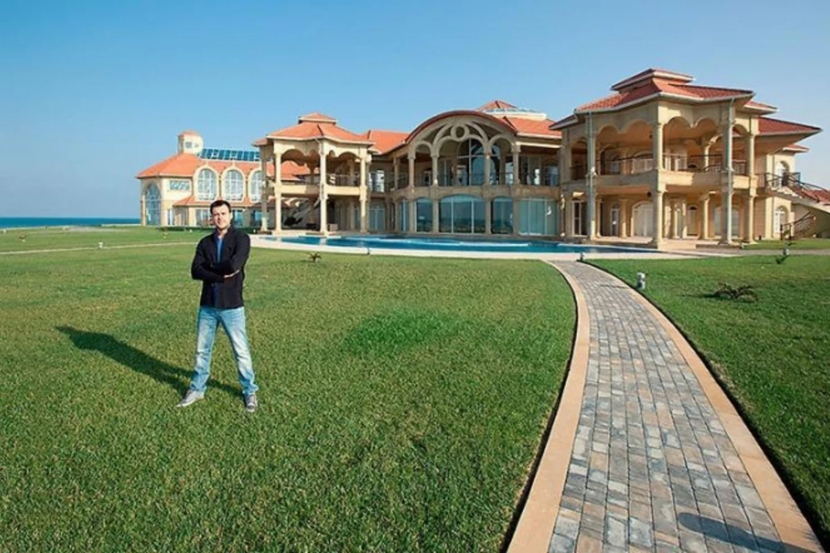 Emin: Bakıdakı villalar oğullarıma qalacaq (FOTO) Emin: Bakıdakı villalar oğullarıma qalacaq (FOTO)