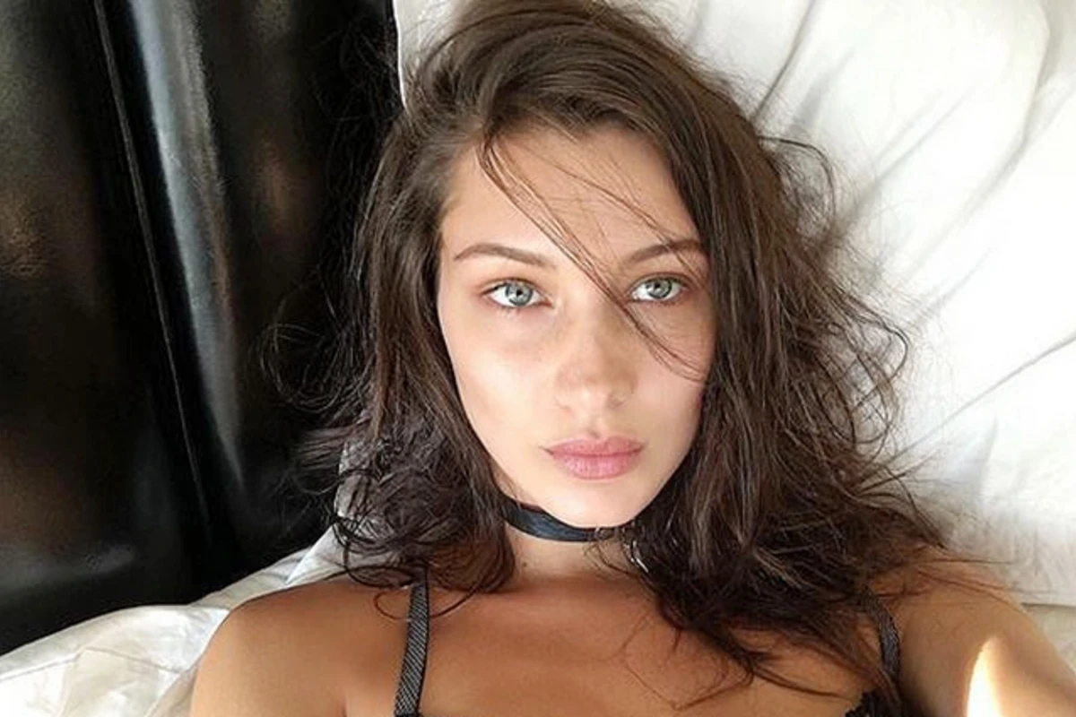 Первый снимок Беллы Хадид с крыльями Victoria`s Secret (фото)