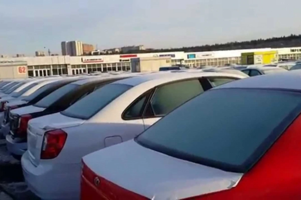Тяжелый удар банков по авторынкам Азербайджана (видео)