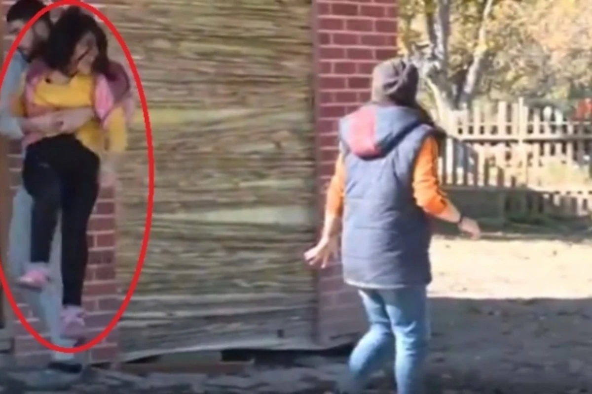 Драка девушек в эфире азербайджанского телеканала (видео)