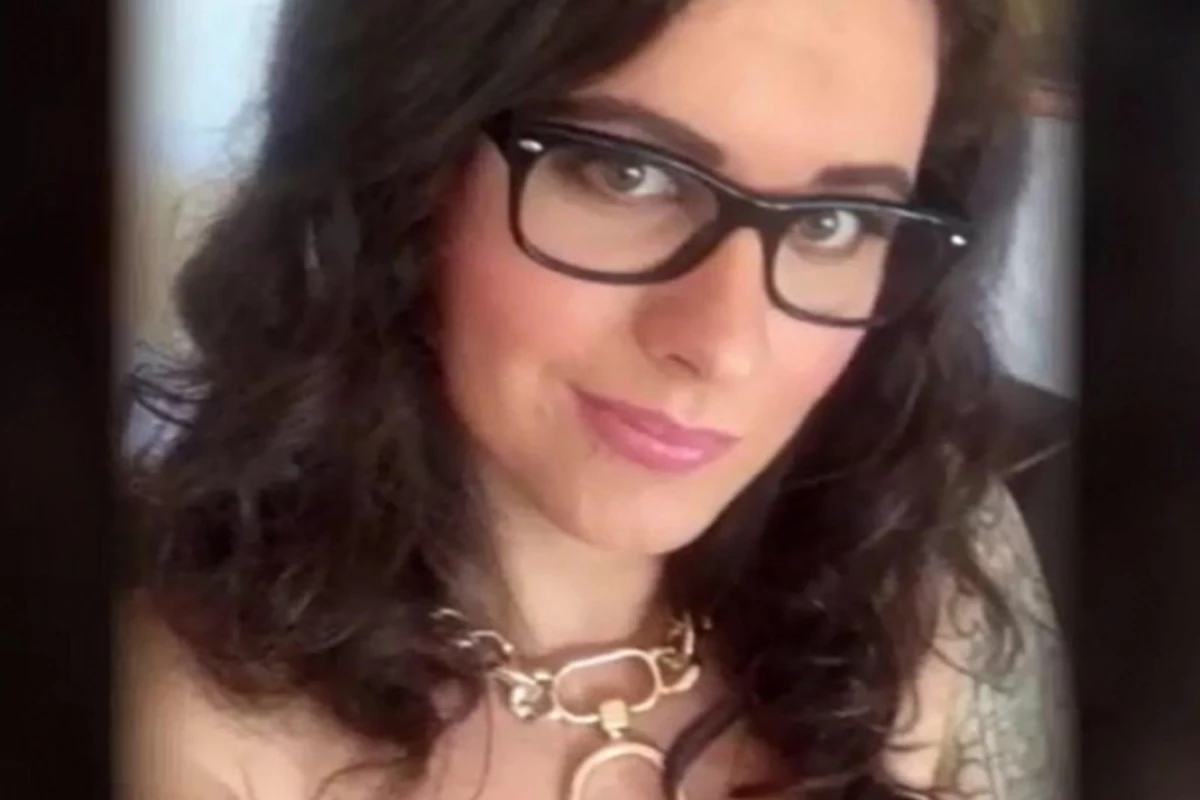 Məşhur kanalda BİABIRÇILIQ: yarım saat porno göstərdilər - VİDEO