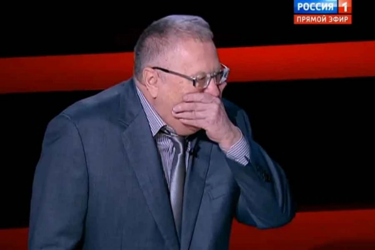 Жириновский рассказал анекдот про Обаму и унитаз бабушки Меркель (видео) Жириновский рассказал анекдот про Обаму и унитаз бабушки Меркель (видео)