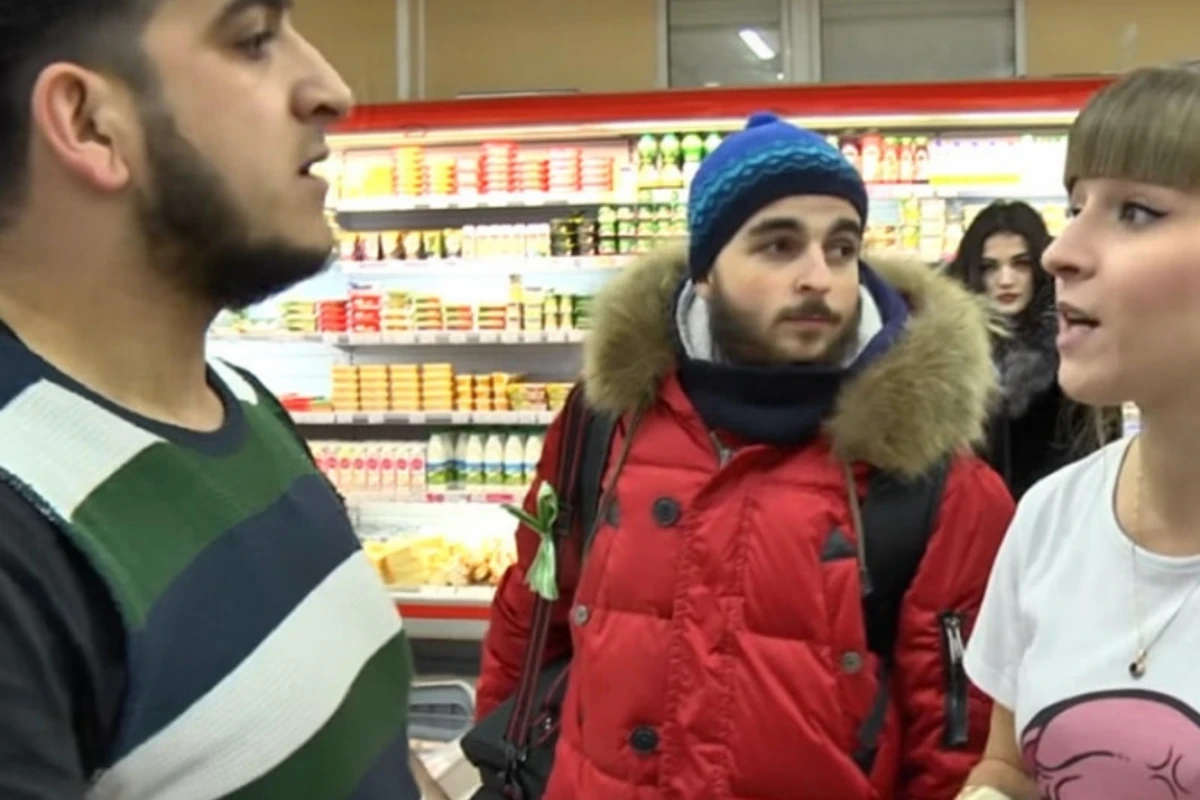 Marketdə dava: Əhməd, çək bunları! (VİDEO)