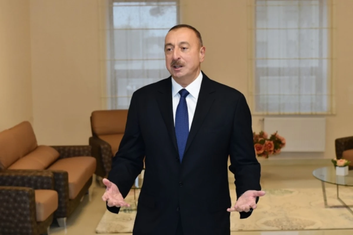 Ильхам Алиев: Те, кто живут хорошо, должны больше отдавать государству (фото)