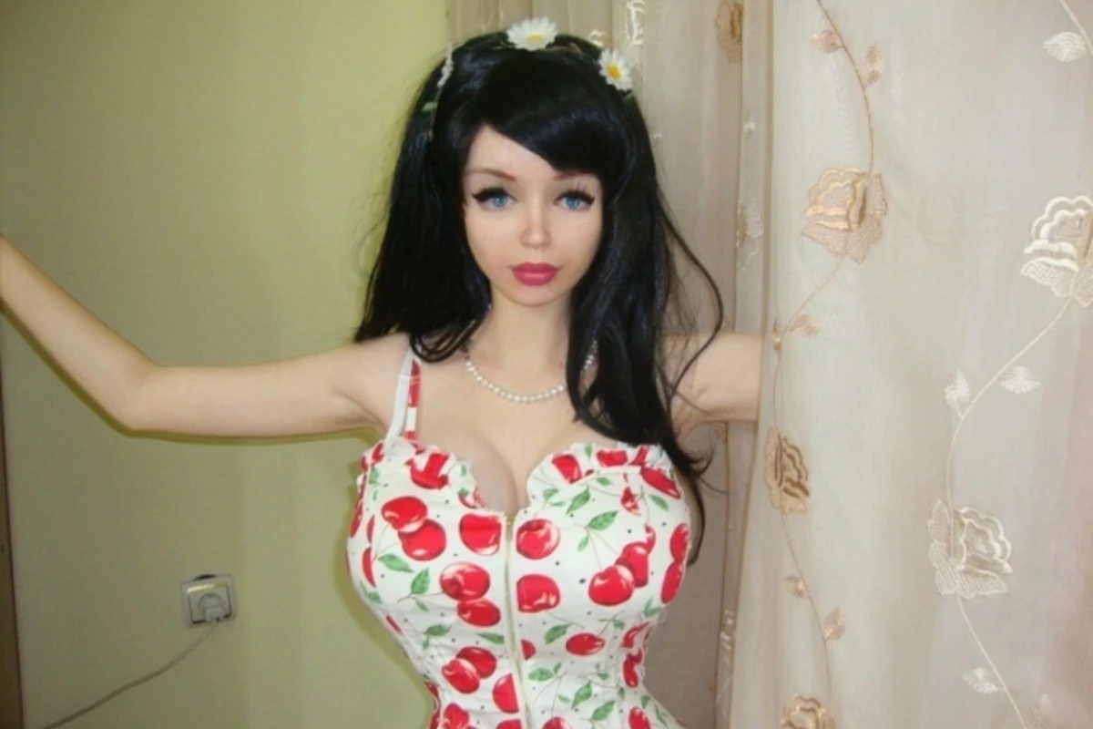 Barbi kuklasının oxşarı olsa da, canlıdır (FOTO)