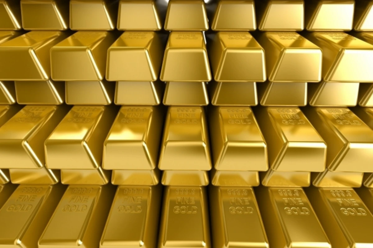 Азербайджан продал часть своих золотых запасов