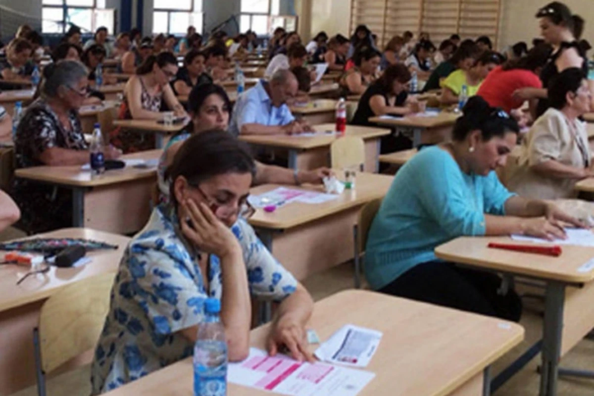 300 müəllimin imtahandan sıfır qiyməti almasıyla bağlı NAZİRLİKDƏN AÇIQLAMA